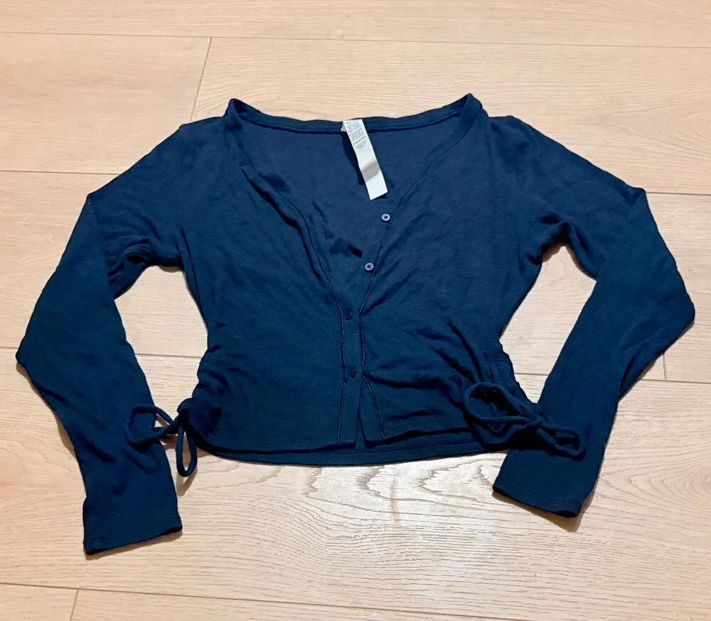 lululemon athletica lululemon black